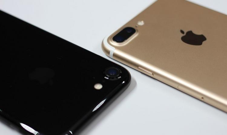 iPhone 7